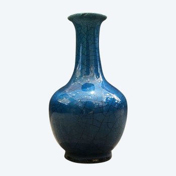 Petit Vase Craquelé Bleu, XXe Siècle