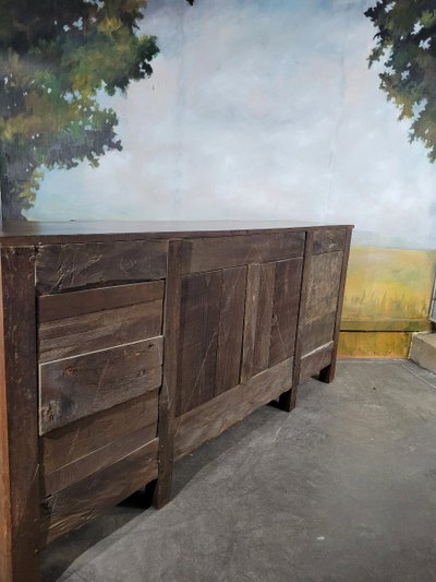 Credenza in ciliegio in stile Luigi XV del XIX secolo
