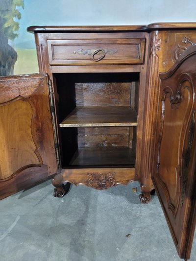 Credenza in ciliegio in stile Luigi XV del XIX secolo
