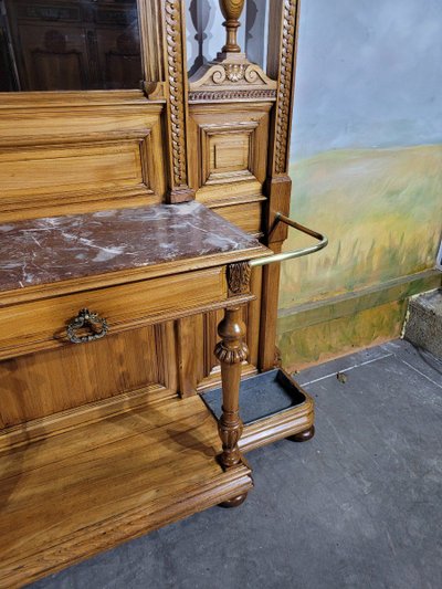 Large checkroom in Walnut and Solid Ash