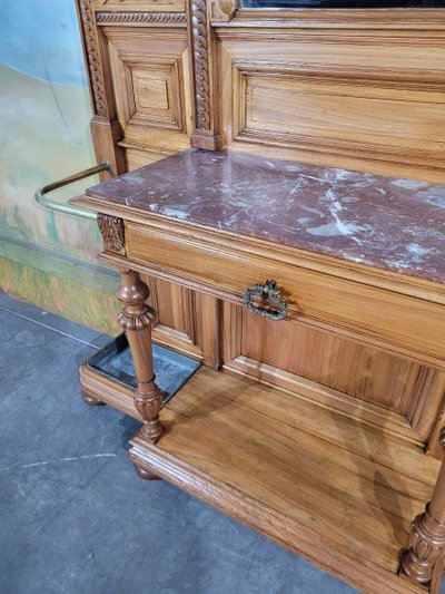 Large checkroom in Walnut and Solid Ash