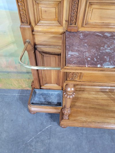 Large checkroom in Walnut and Solid Ash