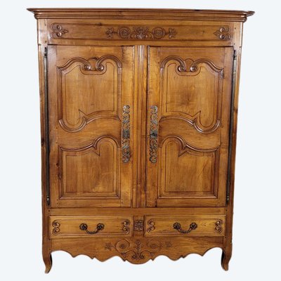 Piccola credenza Luigi XV in betulla massiccia