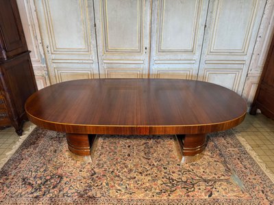 Large 1930-1940 Art Deco dining table in Rio rosewood