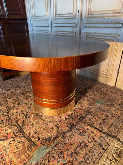 Large 1930-1940 Art Deco dining table in Rio rosewood
