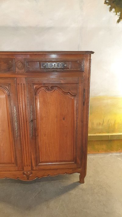 Buffet Briard, Louis XV High Oak Buffet