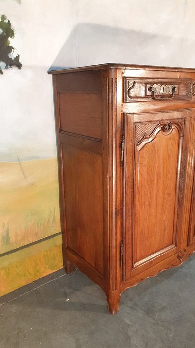 Buffet Briard, Louis XV High Oak Buffet