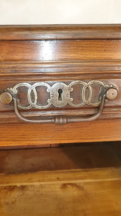 Buffet Briard, Louis XV High Oak Buffet
