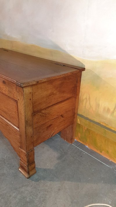 Maie Coffre En Chêne Du XIX ème Siècle