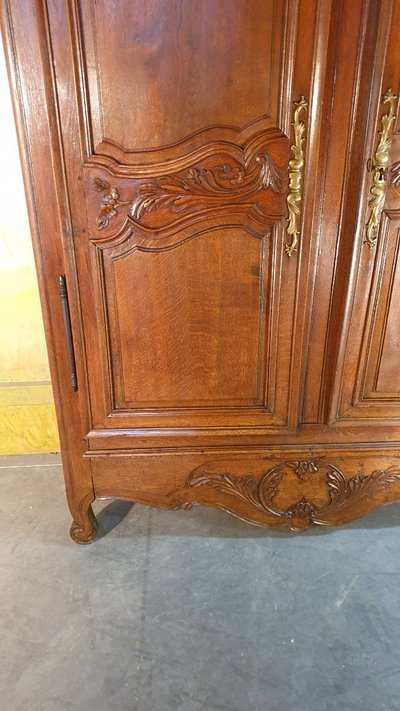 Piccolo armadio in rovere Luigi XV, XVIII secolo