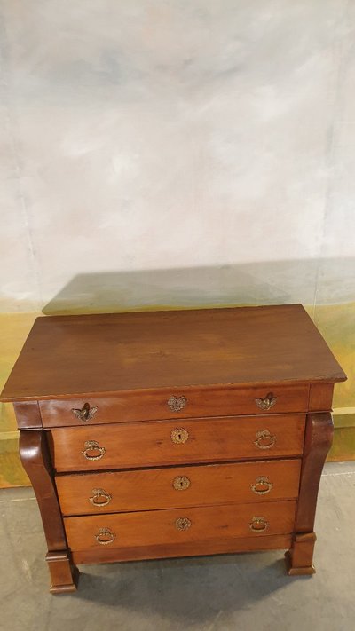 Petite Commode Restauration En Noyer