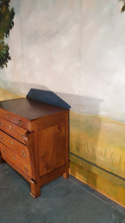 Petite Commode Restauration En Noyer