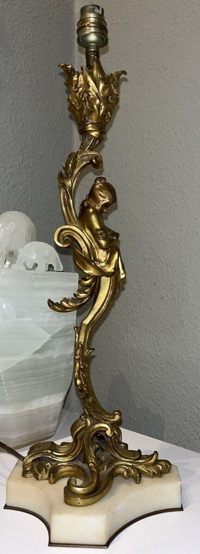 FERVILLE SUAN (1847-1925) Lampe En Bronze Doré Art Nouveau Signée