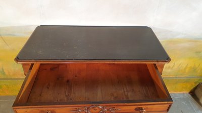 Petite Commode Louis Philippe En Noyer Massif