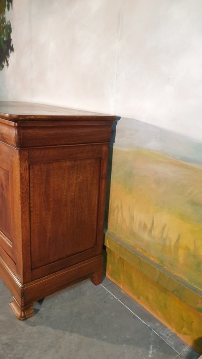 Cassapanca in noce in stile Luigi XV Maie