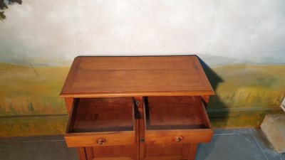 Kleines Louis Philippe Sideboard aus Kirschholz