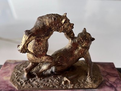FRATIN (1801-1864) & DEP Art Deco Bronze And Marble Clock Combat d'Ours à La Dague