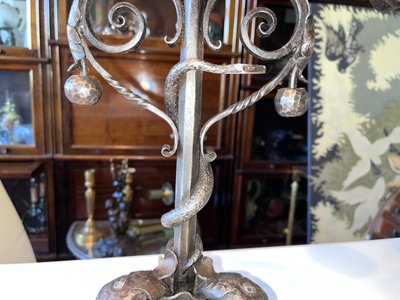 Michel ZADOUNAISKY (1903-83) Candelieri a serpente in ferro battuto Art Déco Firmati