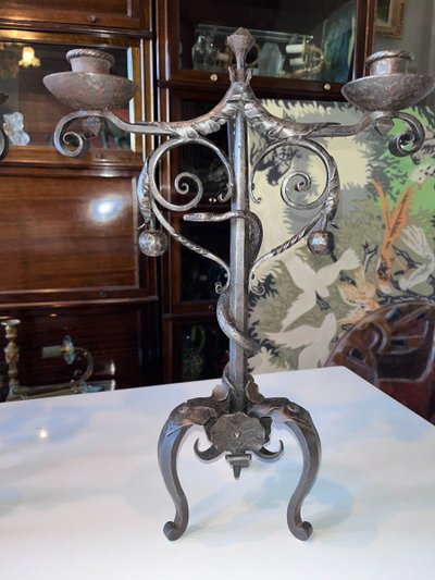 Michel ZADOUNAISKY (1903-83) Candelieri a serpente in ferro battuto Art Déco Firmati