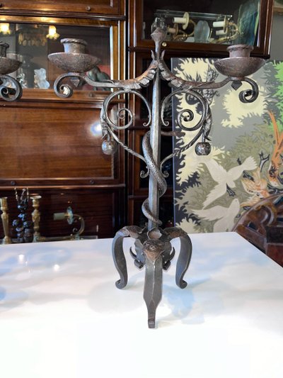 Michel ZADOUNAISKY (1903-83) Candelieri a serpente in ferro battuto Art Déco Firmati