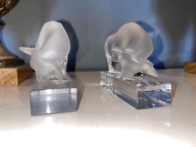 LALIQUE France   Paire De Serre Livres Taureaux  En Cristal  ( 1 Seul Signé )
