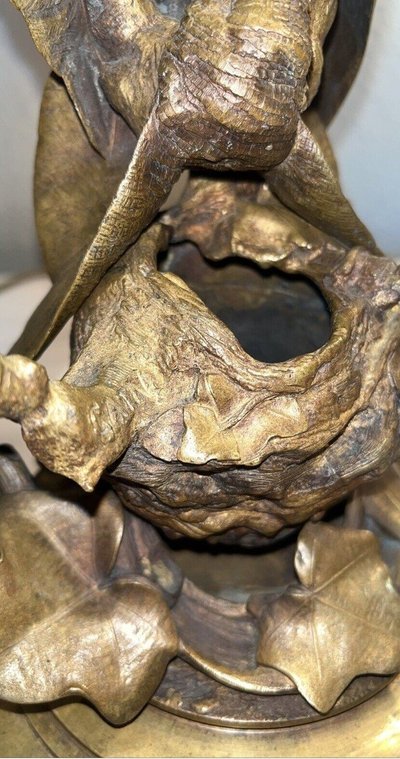 CAIN Auguste (1821-1894) Groupe En Bronze Doré " Combat d'Oiseaux" Signé
