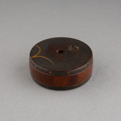 Netsuke - Japanese Urushi Wood and Lacquer Drum, Late Edo Japan, 19th Century