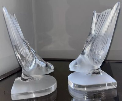 LALIQUE France.   Pair Of Swallow Bookends In Moulded and Satin Cristal Signed