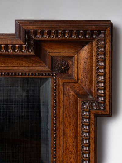 Miroir En Noyer Sculpté De Rais De Cœurs, 19e Siècle