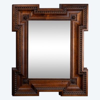 Miroir En Noyer Sculpté De Rais De Cœurs, 19e Siècle