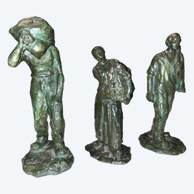 GUERO (XXth) Set Of 3 Bronze Sculptures with Green Patina Signed