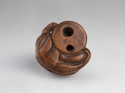 Netsuke Par Sansho – Shishimaï. En Bois Sculpté. Japon Edo