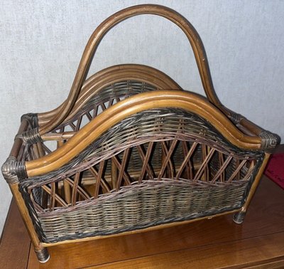 Ancienne Paire De Fauteuils + Porte Revues En Rotin Et Bambou Polychrome