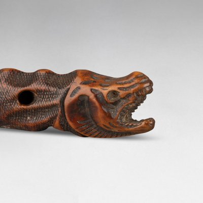 Sashi Netsuke - Carved wood dried salmon. Japan Edo 19th century