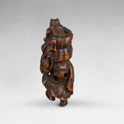 Netsuke in bosso raffigurante Shoki e Oni. Giappone 19 Edo