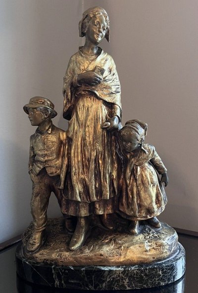 Joseph d'ASTE (1881-1945)  La Fête Au Village, Groupe En Bronze Doré   Signé