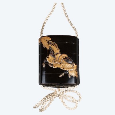 Inro Opening By 4 Cases Of A Horse With A Saddle Of Appearance. Edo Japan