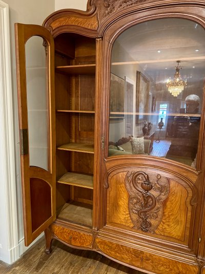 Bibliothèque / Vitrine Art Nouveau 