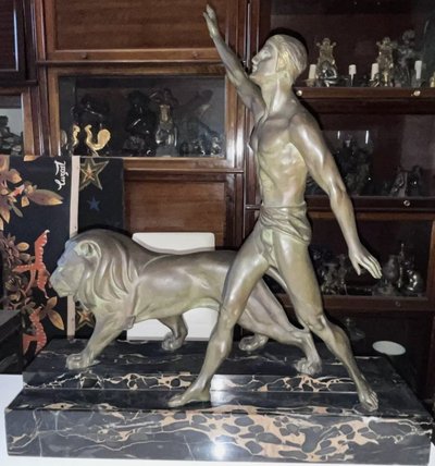 DAVERNY G (xxème) Dresseur De Lion Stylisé 1930 Important Art Deco Bronze Sculpture 74cm