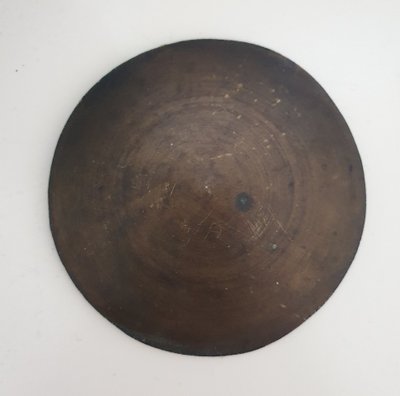 Encensoir ou hibachi en bronze d'époque Meiji avec base tripode
