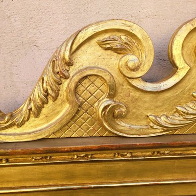 Grande letto Baldaquin in legno dorato, fine XIX secolo