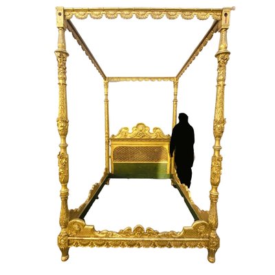 Grande letto Baldaquin in legno dorato, fine XIX secolo