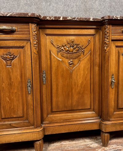 Attractive Art Deco period sideboard in walnut circa 1925