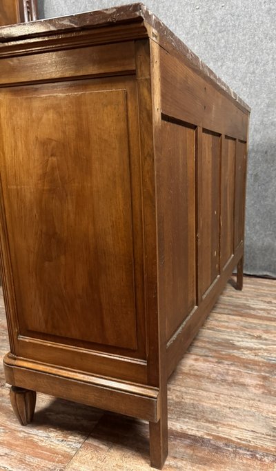 Attractive Art Deco period sideboard in walnut circa 1925
