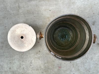 Champagne bucket