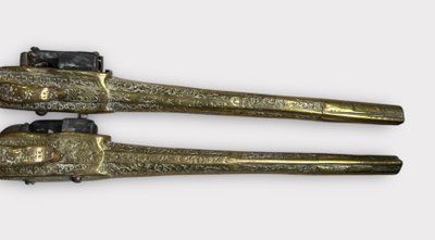 Paar "Kubur" Pistolen - Osmanische Balkan Türkische Kaiserreich Bronze Ziseliert 1830" Feuersteinpistole