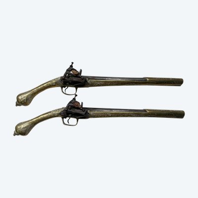 Paar "Kubur" Pistolen - Osmanische Balkan Türkische Kaiserreich Bronze Ziseliert 1830" Feuersteinpistole