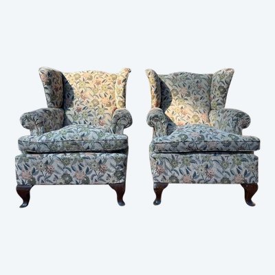 Paire de bergères / fauteuils à oreilles anglaises 