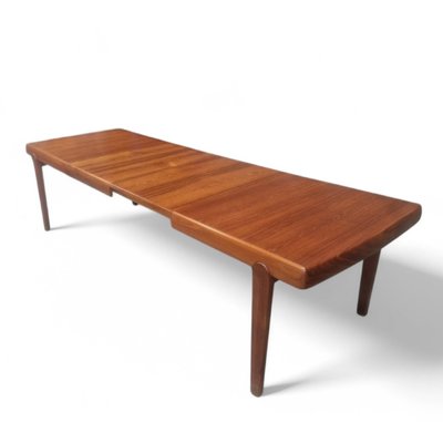 Vintage Scandinavian Teak Dining Table, Vamo Sonderborg