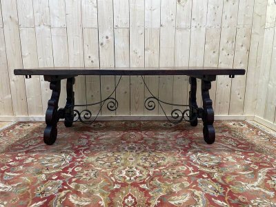 Spanish table in solid oak tray